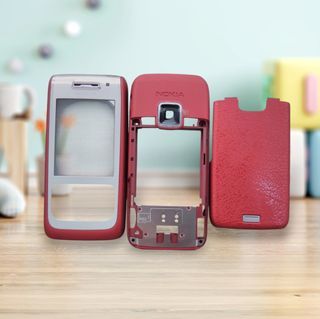 Carcasa original Nokia E65 roja