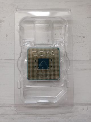 Procesador AMD Ryzen 7 2700 4.1 Ghz + disipador