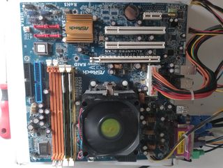 COMBO PLACA BASE PROCESADOR Y MEMORIAS