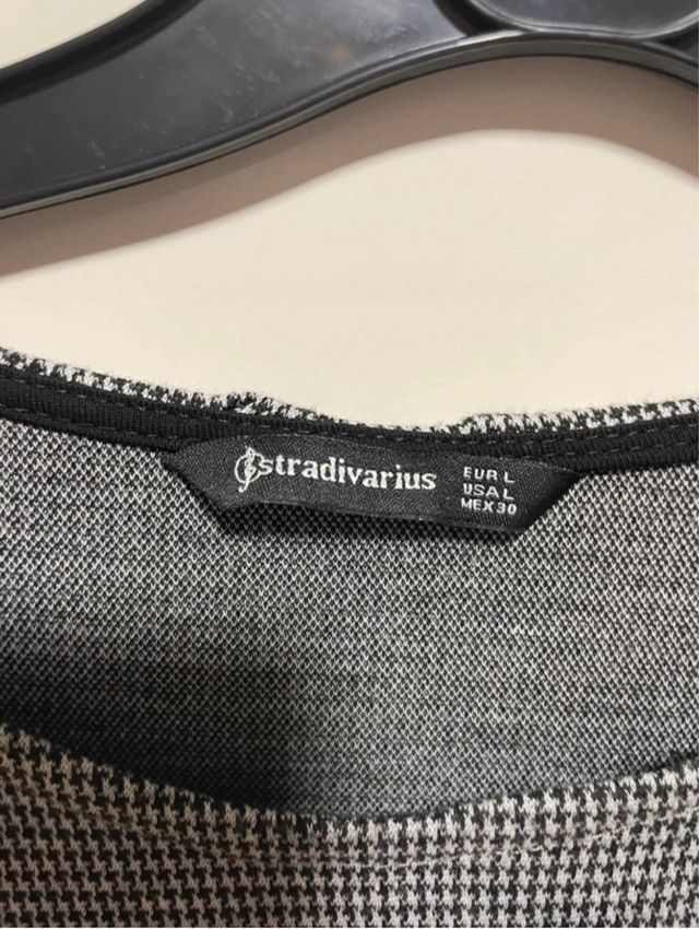 Vestido Stradivarius TL