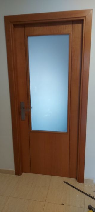 Puertas de interior 6 unds  todas 100€