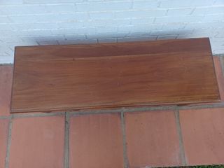 MUEBLE /MESA TV DE MADERA MACIZA