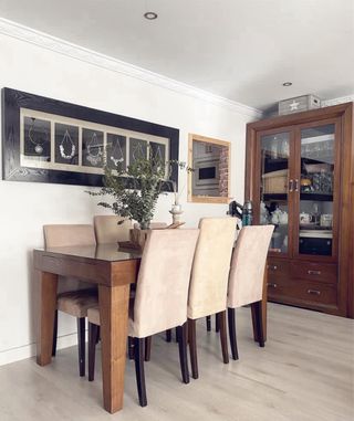 Conjunto Mesa extensible de comedor y 6 sillas