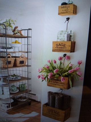 ANTIGUA CAJA FRANCESA DE LEVADURA DE MADERA.