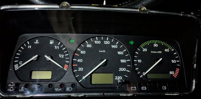 VW T4 2.5 TDI cuadro 7D0919861, solo 271 mile km !