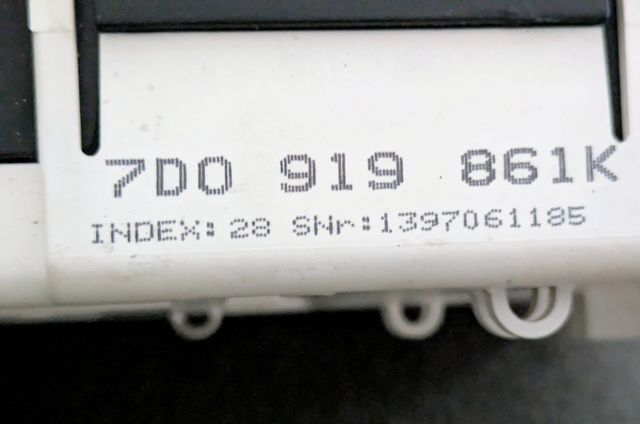 VW T4 2.5 TDI cuadro 7D0919861, solo 271 mile km !