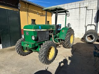 Tractor john deere 2450F