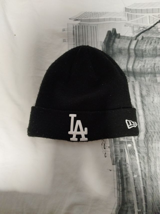 Gorro LOS ÁNGELES NEGRO