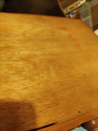 Antiguo tablero parchís.Con los dados de