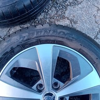 Llantas 16" y neumáticos nuevos