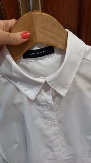 Camisa blanca entallada talla 36 Nueva!