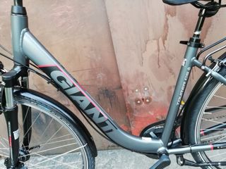 Bicicleta híbrida GIANT Tourer CS2