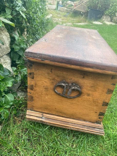 Arcón antiguo, original