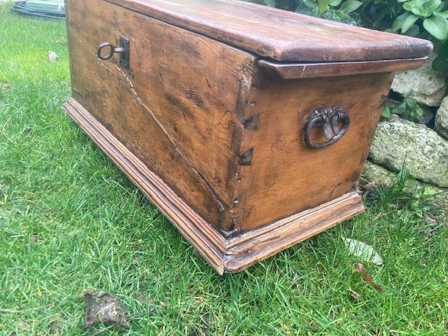 Arcón antiguo, original