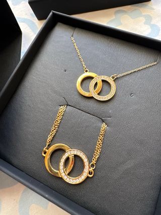 Colgante y pulsera Lotus oro