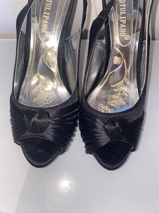 Décolleté punta aperta con plateau