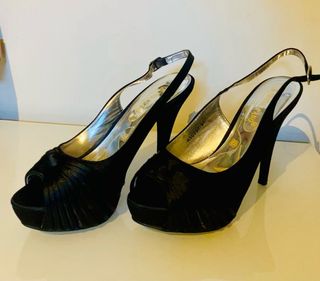 Décolleté punta aperta con plateau