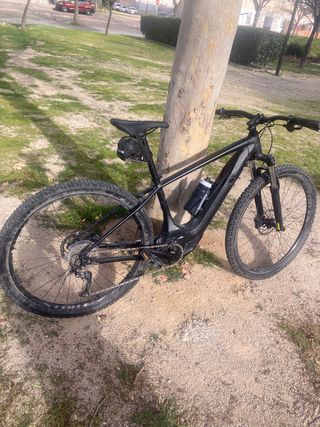 Bicicleta eléctrica de montaña Specialized