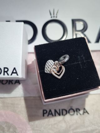 Charm Pandora Corazones entrelazados