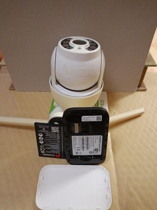 Vendo wifi Huawei y cámara vigilancia