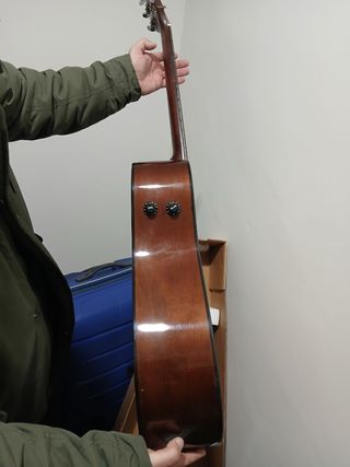 Guitarra electro acústica