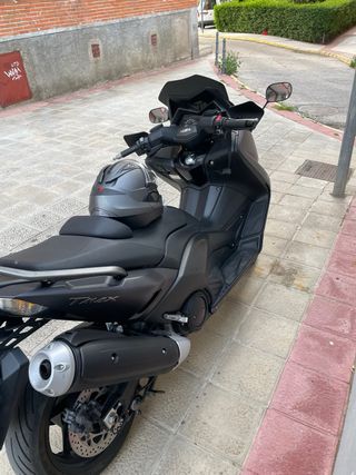 Yamaha TMAX 530.