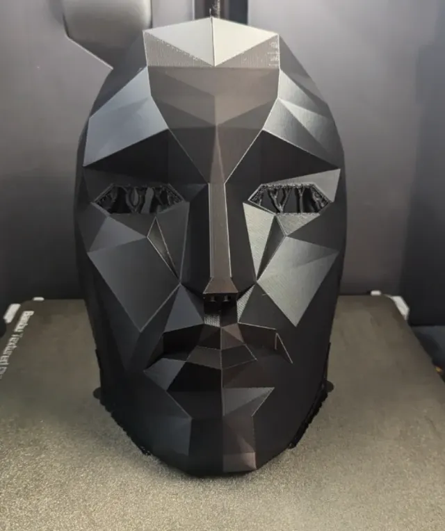 Máscara del juego del calamar -Negra