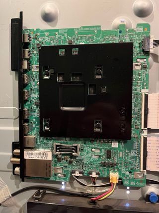 Despiece TV Samsung QLED 55” modelo QE55Q64RAT