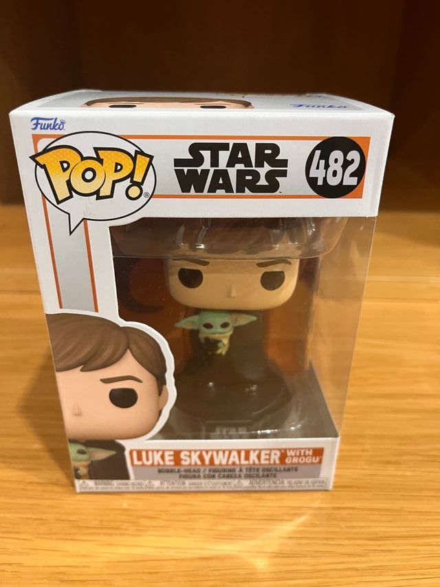 Funko POP! - Luke Skywalker with Grogu #482