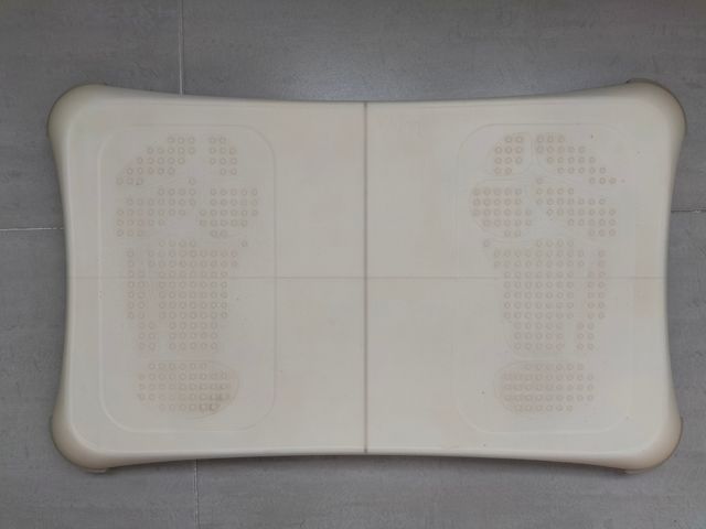 WII BALANCE BOARD