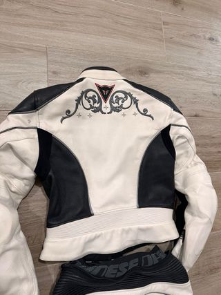 Mono moto mujer Dainese Yu Lady