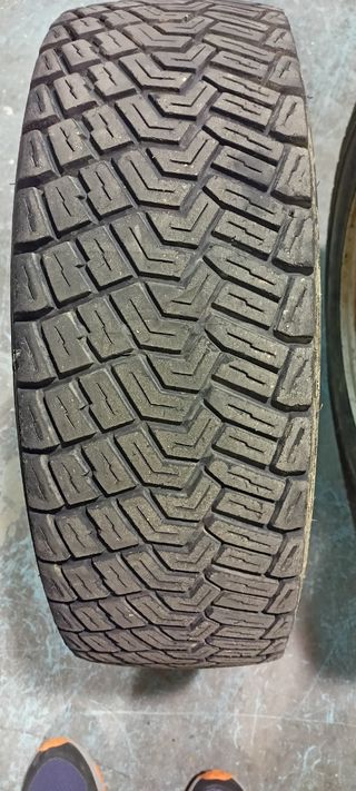4 Ruedas Pirelli Rally tierra 175 70 15 K4