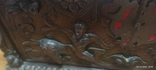 Antiguo arcón S. XIX madera noble