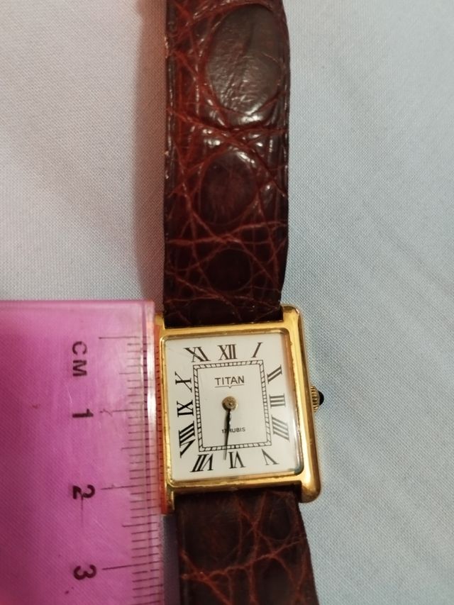 Reloj Titan vintage