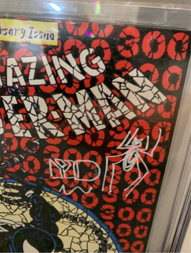 Comic Amazing Spiderman 800  CGC 9.8 SS