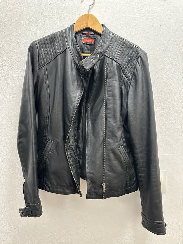 Cazadora chupa de cuero