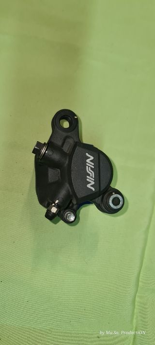 Pinza de freno trasero CB500F 
