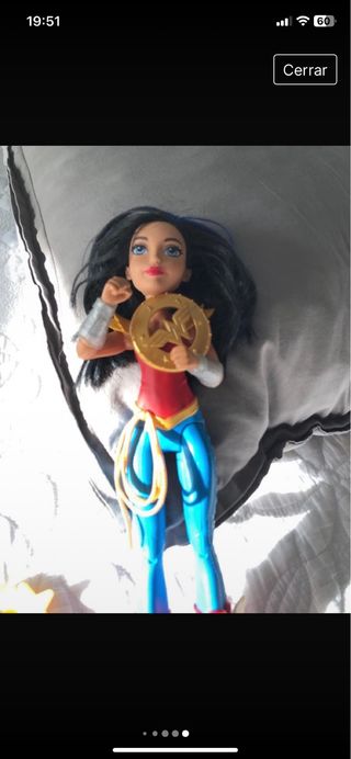 Muñeca super woman