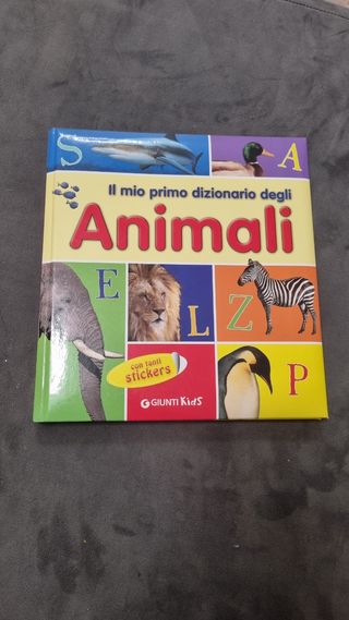 Il mio primo dizionario degli animali. Con adesivi