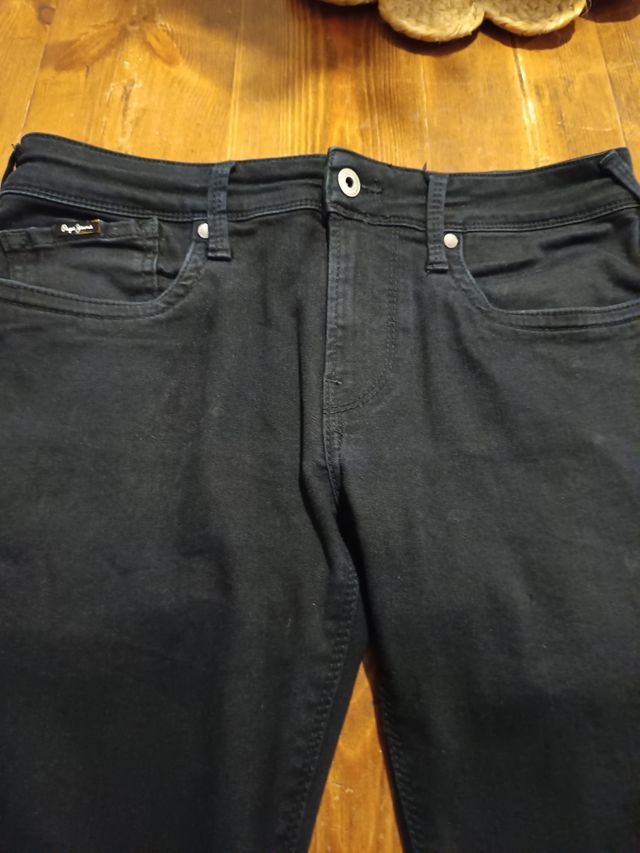Pantalón pepe jeans negro excelente esta
