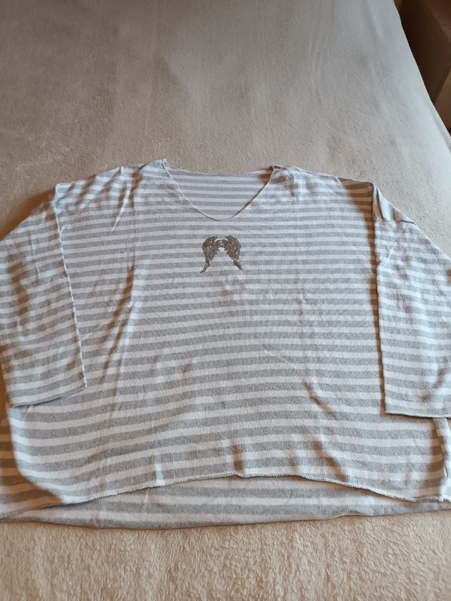 Jersey a rayas gris y blanco