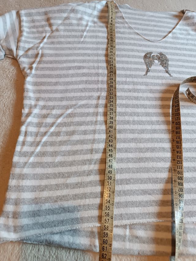 Jersey a rayas gris y blanco