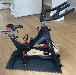Bicicleta spinning  indoor Life Fitness IC1