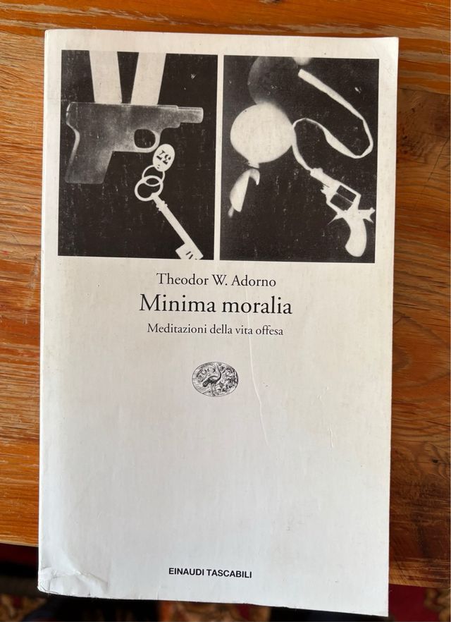 Minima Moralia
