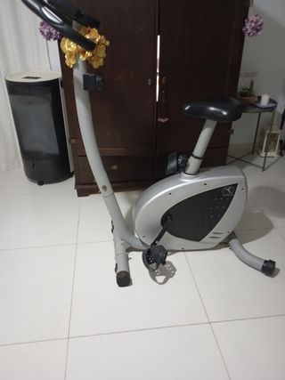 Bicicleta estática 