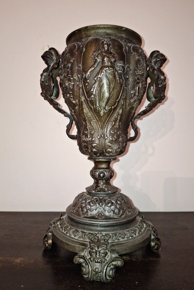 lampada ad olio in ghisa originale inizio '900