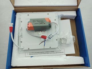 5 Paneles led ultrafinos 15w marca V-TAC