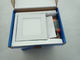 5 Paneles led ultrafinos 15w marca V-TAC