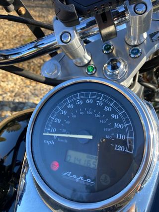 Moto Honda Shadow