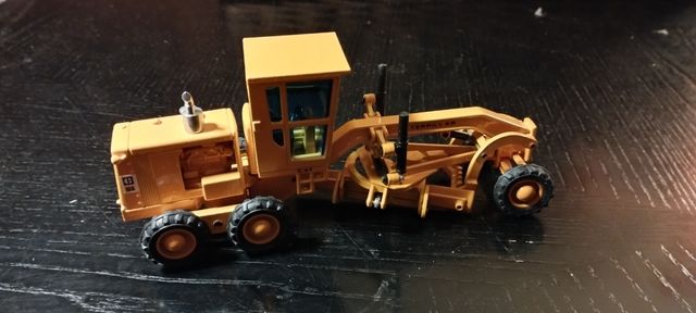 Motolivellatrice Joal Rif. 217